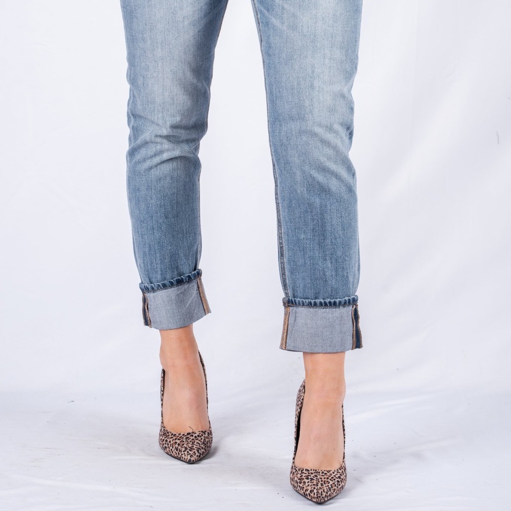 NWT DISCLOSED High Rise Mom Jeans